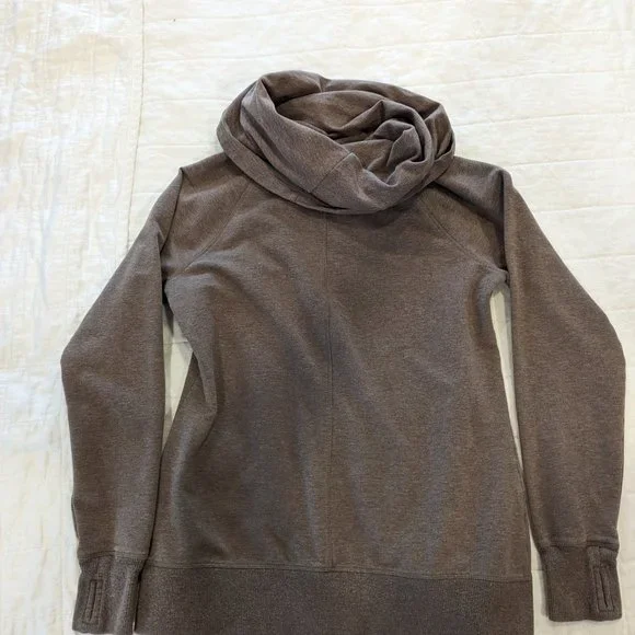 Lot of 2 LL Bean Mockneck Sweatshirts Size Medium - Picture 4 of 9